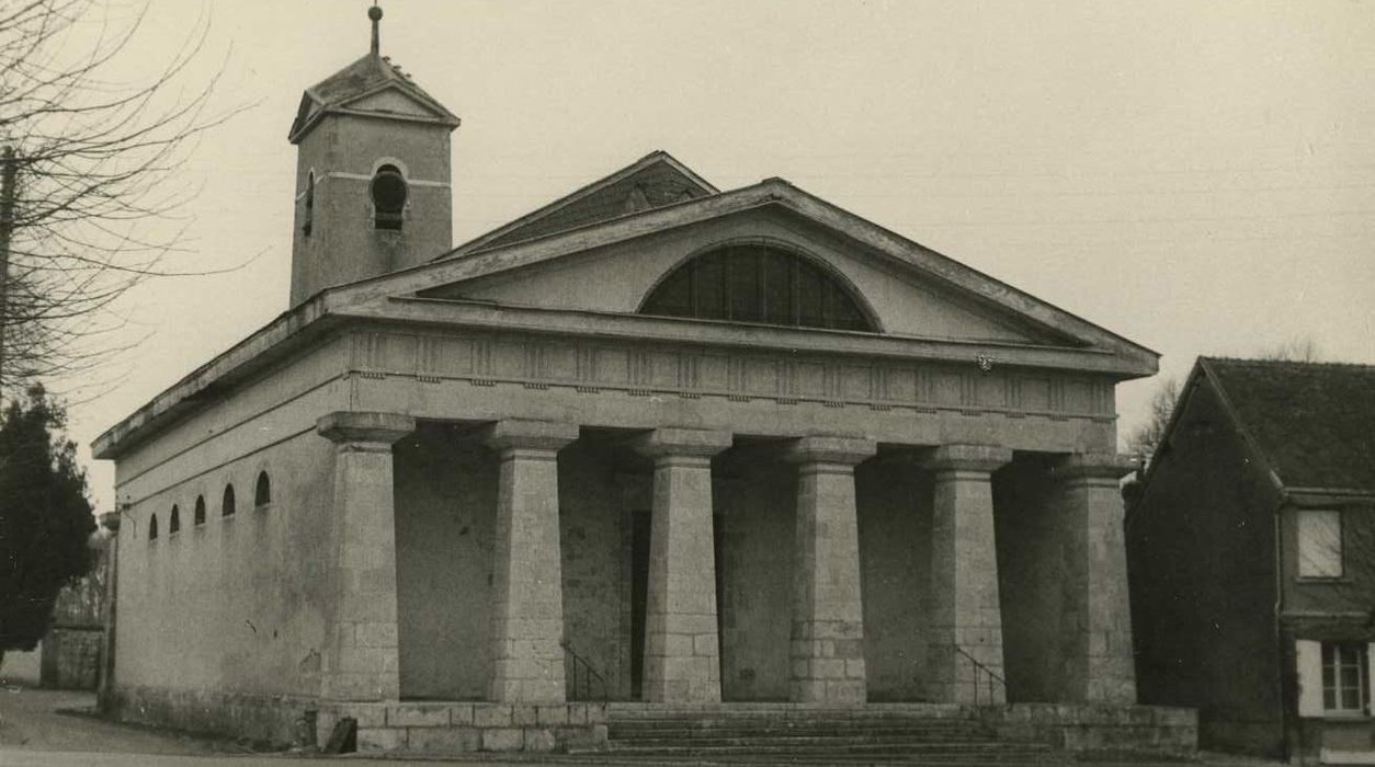 Eglise Saint-Etienne : Ensemble sud-est, vue générale