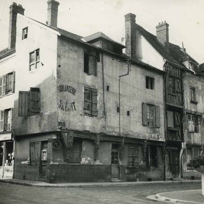 Immeuble : façade sur rue, vue générale