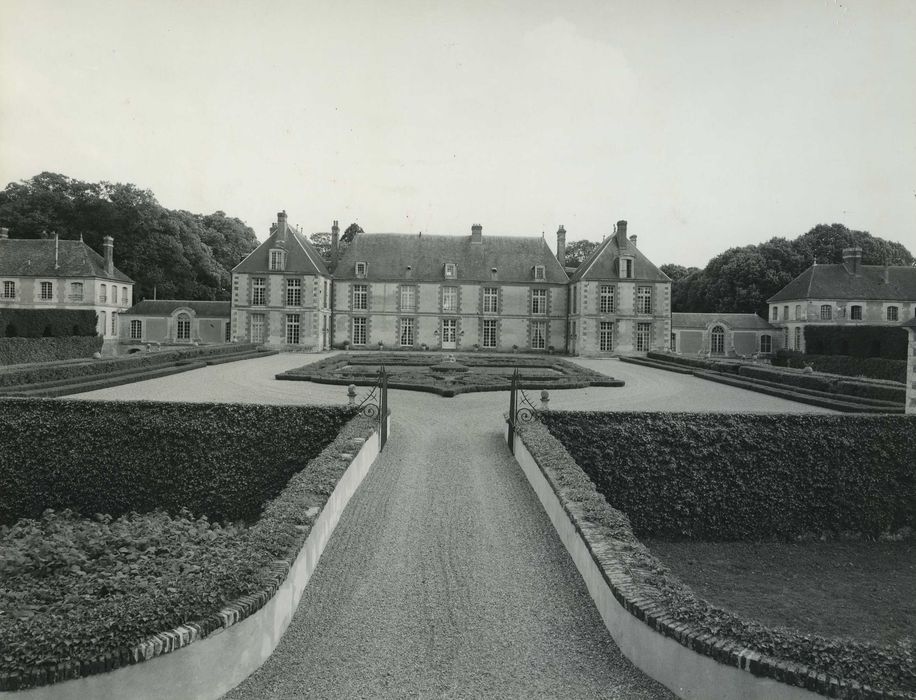 Château de Blanville : Ensemble nord-ouest, vue générale