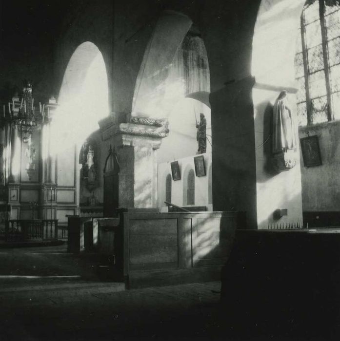 Eglise Saint-Pierre de Thimert : Nef, vue partielle