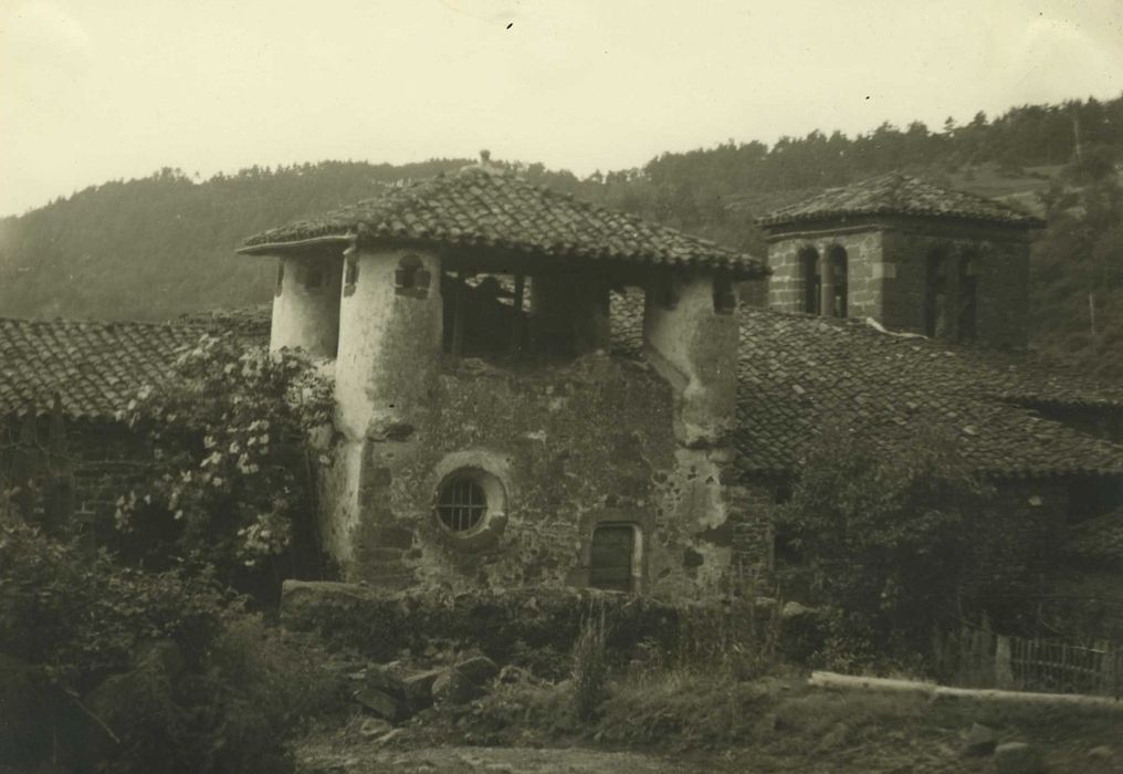 Eglise Saint-Paul : Chapelle seigneuriale, façade nord, vue générale