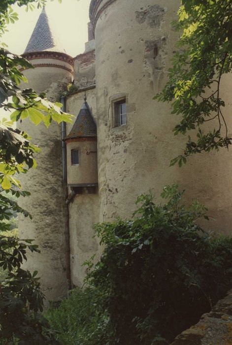 Château de Torsiac : Façade nord, vue partielle