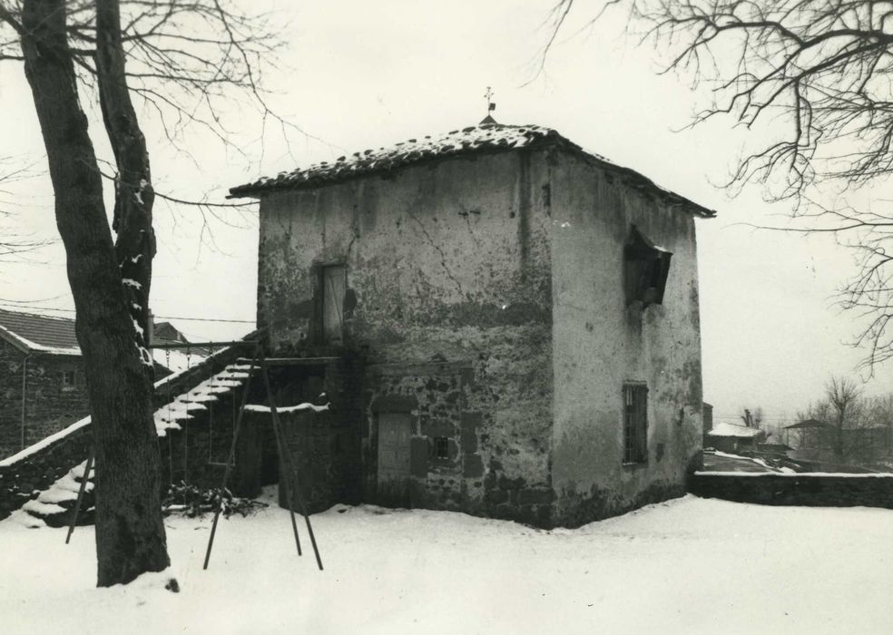 Château du Thiollent : Pavillon d’angle nord-ouest du parc, vue générale