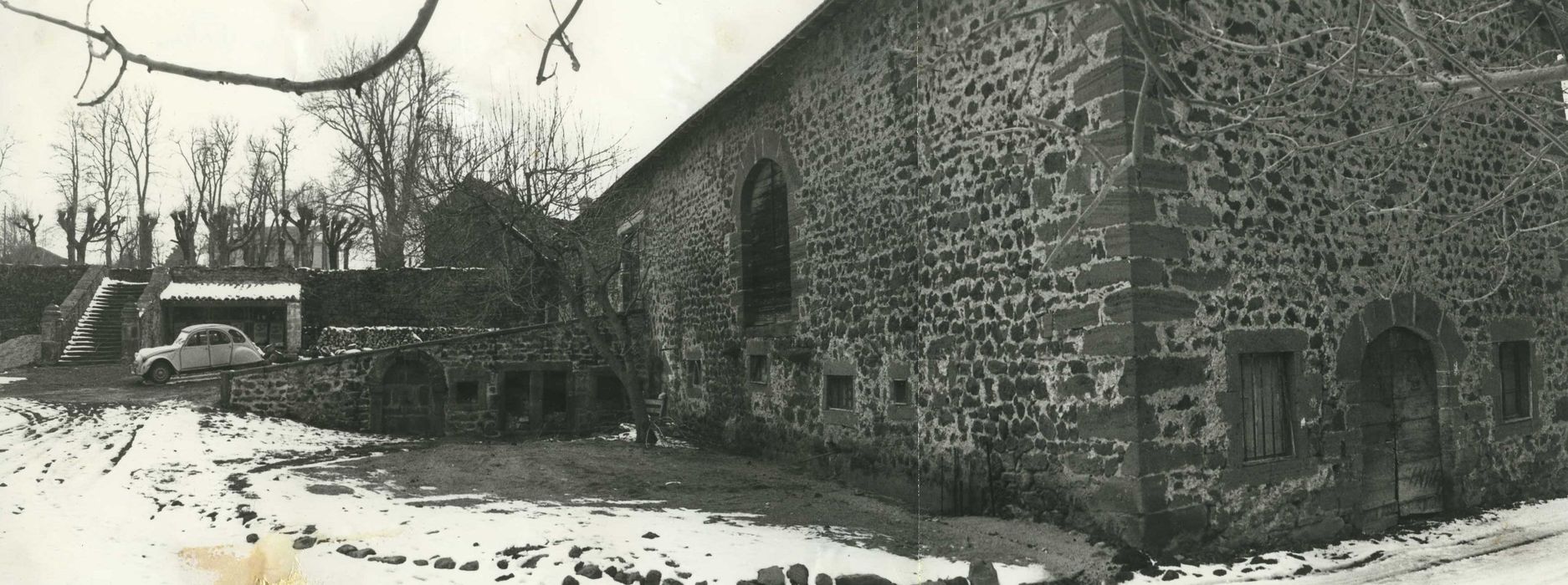 Château du Thiollent : Communs nord, vue partielle