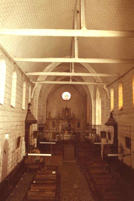 Eglise Saint-Etienne : Nef, vue générale