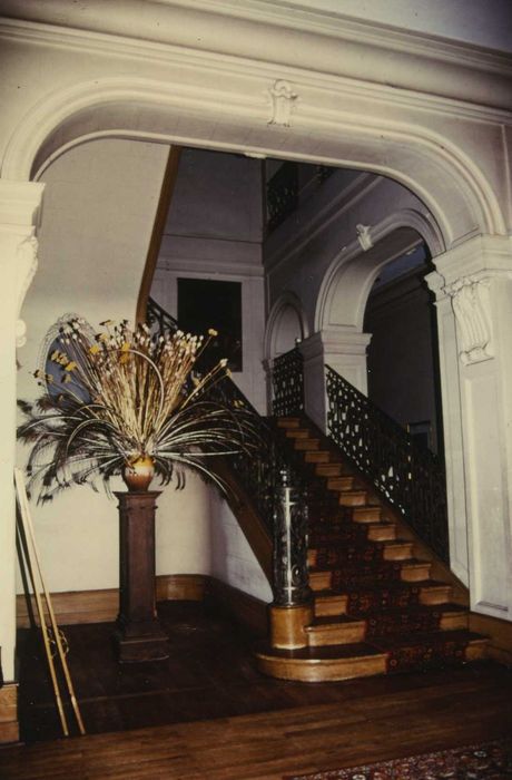 Château du Muguet : Escalier d’honneur, vue générale