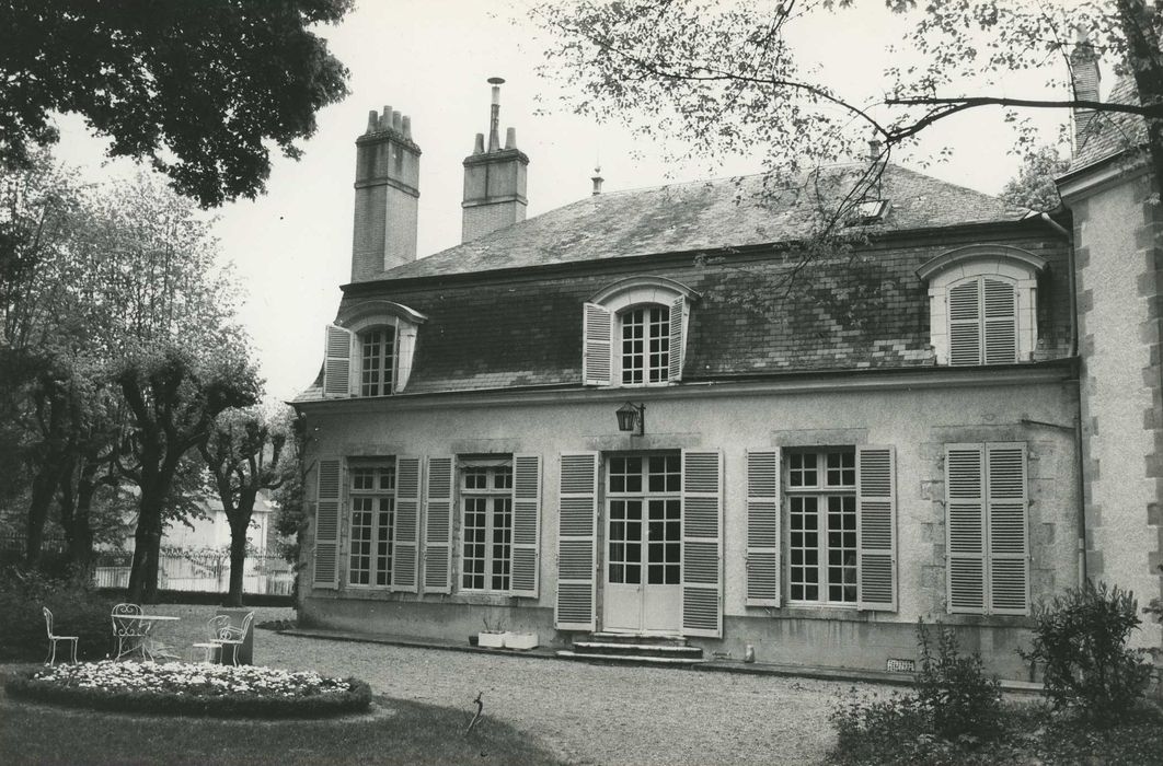 Château de la Prêche : Façade est, vue générale