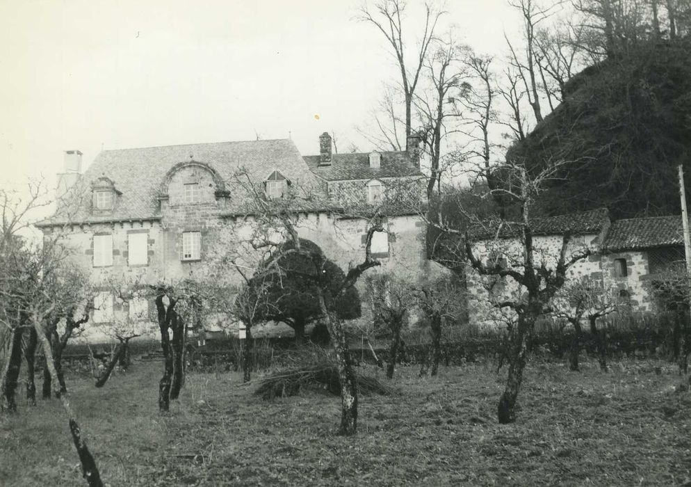 Château de Clavières : Ensemble ouest, vue générale