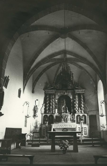 Eglise Saint-Jean-Baptiste : Nef, vue générale