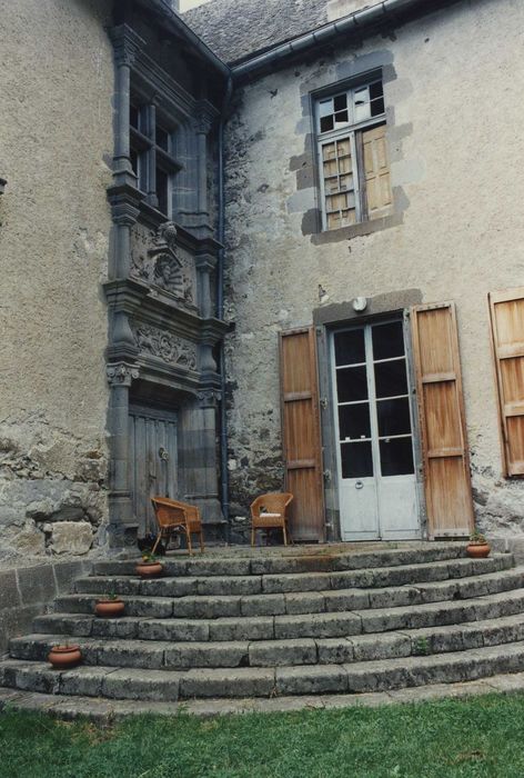 Château de Caillac : Façades sud et est, vue partielle