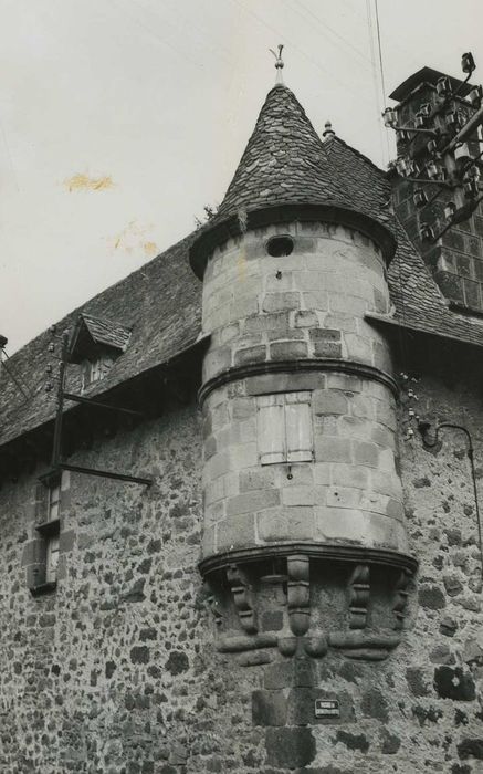 Maison du Chevalier des Huttes : Détail de l’échauguette à l’angle sud-ouest