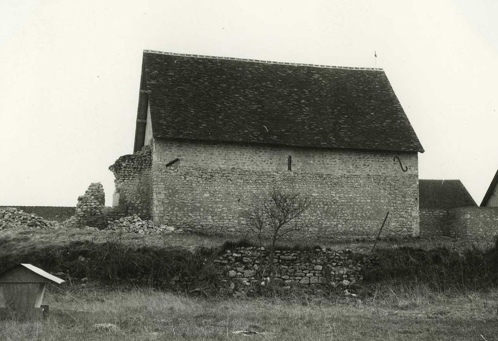 Ancienne église Saint-Martin : Façade latérale nord, vue générale