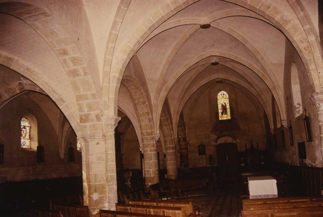 Eglise Saint-Jacques le Majeur : Nef nord, vue générale