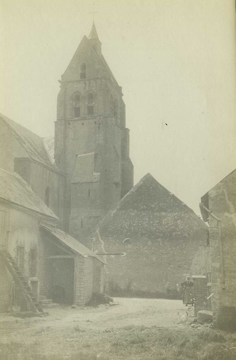 Eglise Saint-Félix de Guignonville : Clocher, élévation est, vue générale