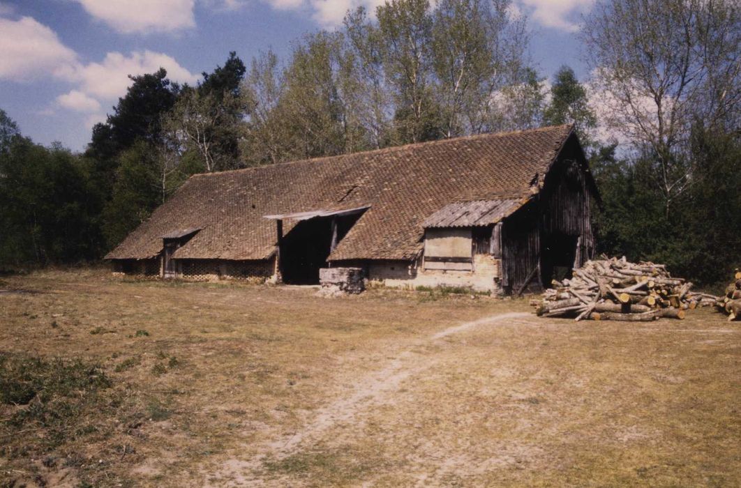 Tuilerie de Pont-Long : Séchoir, vue générale