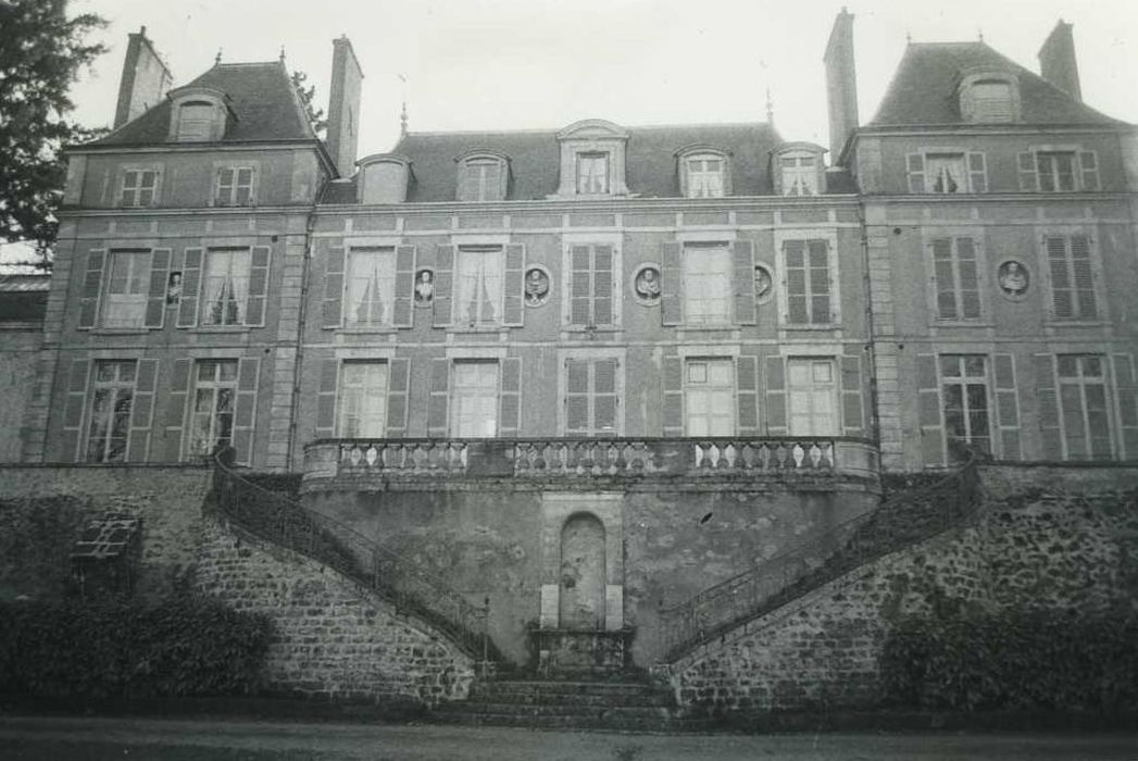 Château du Rondon : Façade nord, vue générale