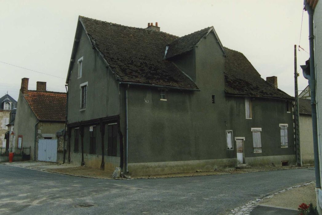 Maison à pans de bois : Façade sur rue, vue générale