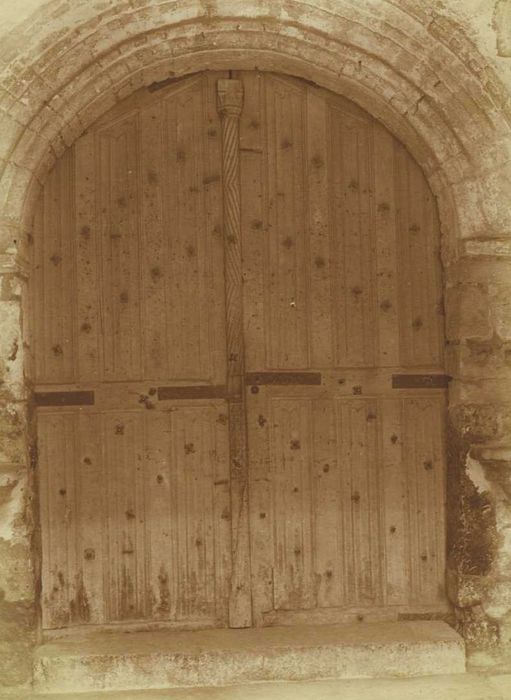 Eglise Saint-Martin : Portail occidental, vue générale