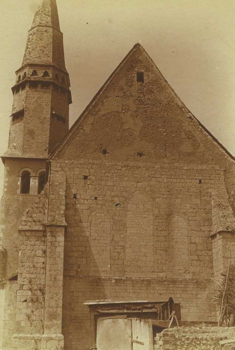 Eglise Saint-Martin : Chevet, vue générale