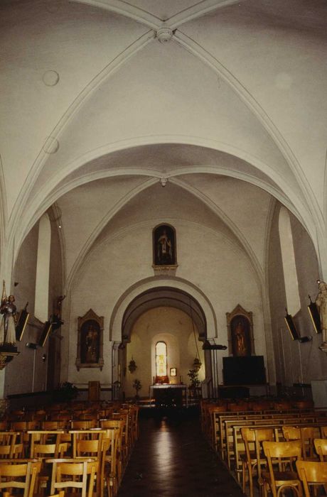 Eglise Sainte-Brigide : Nef, vue générale