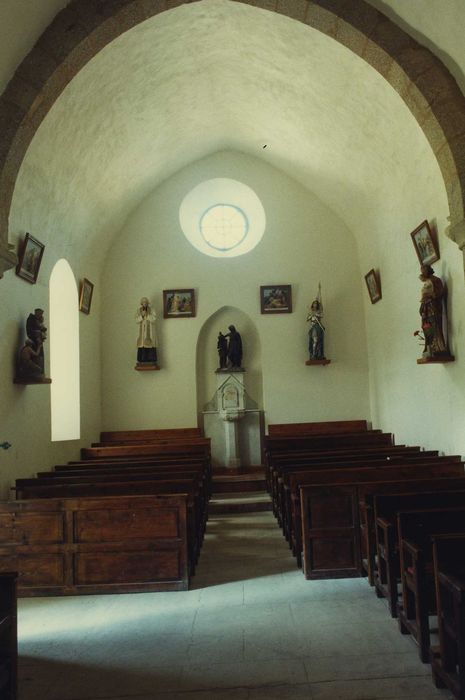 Eglise Saint-Bruno : Nef, vue générale