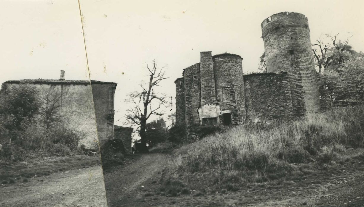 Château de Mercoeur : Vue générale du château et du bâtiment du XVIIIe siècle dans leur environnement depuis le nord