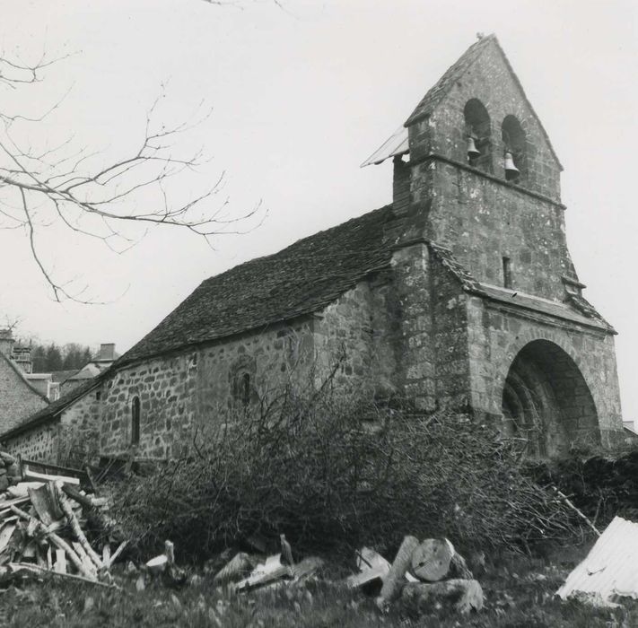 Eglise Saint-Pantaléon : Ensemble nord-ouest, vue générale