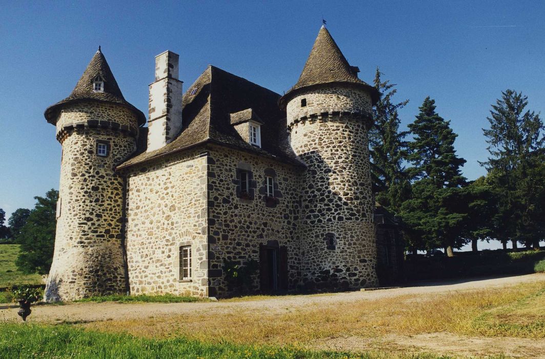 Château : Ensemble sud-ouest, vue générale