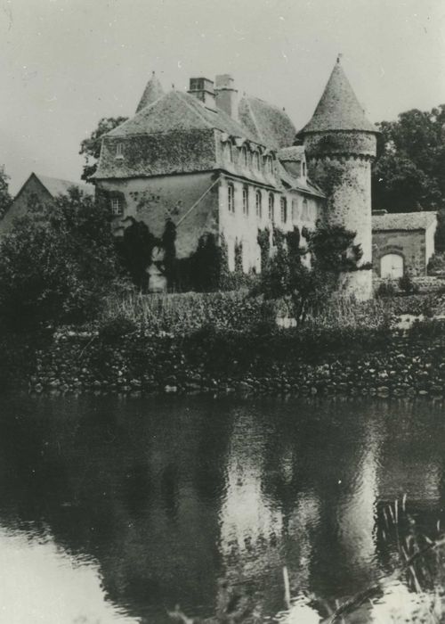 Château : Ensemble sud-ouest, vue générale