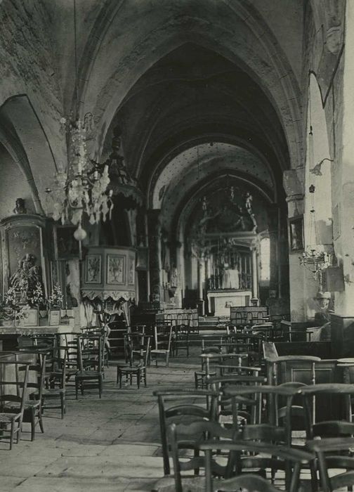 Eglise Saint-Jean-Baptiste : Nef, vue générale