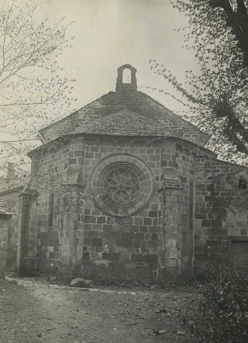 Eglise Saint-Saturnin : Chevet, vue générale