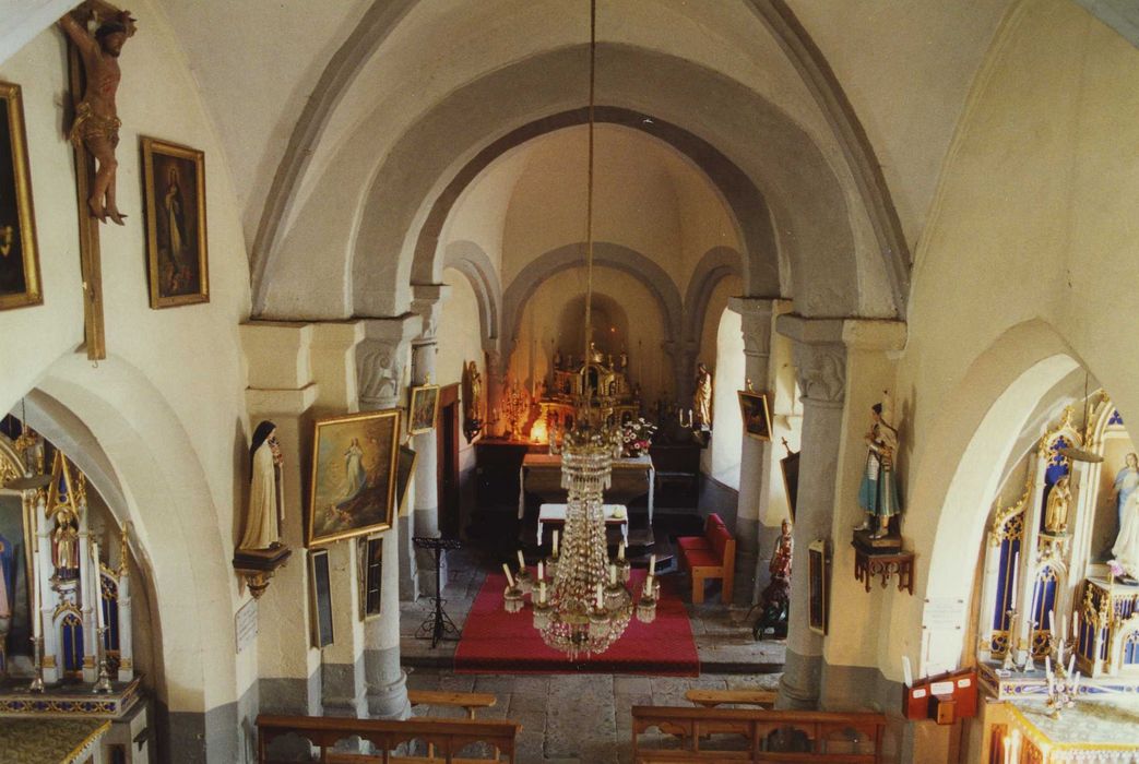 Eglise Sainte-Agathe : Nef, vue générale