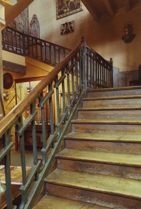 Maison consulaire : Escalier monumental, vue partielle