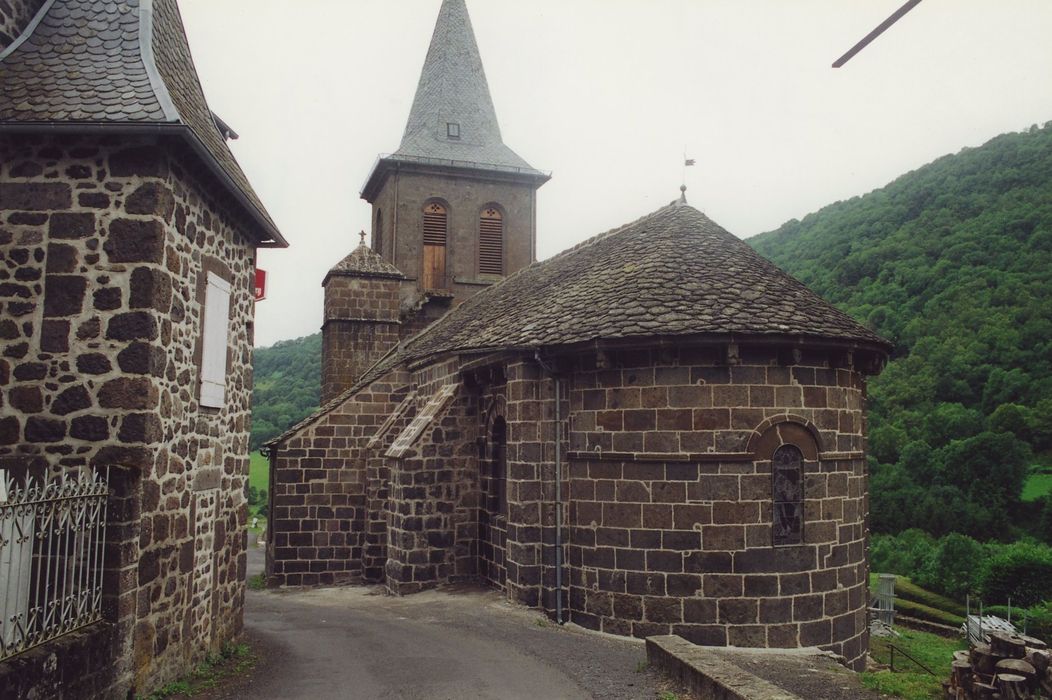 Eglise Saint-Paul : Chevet, vue générale