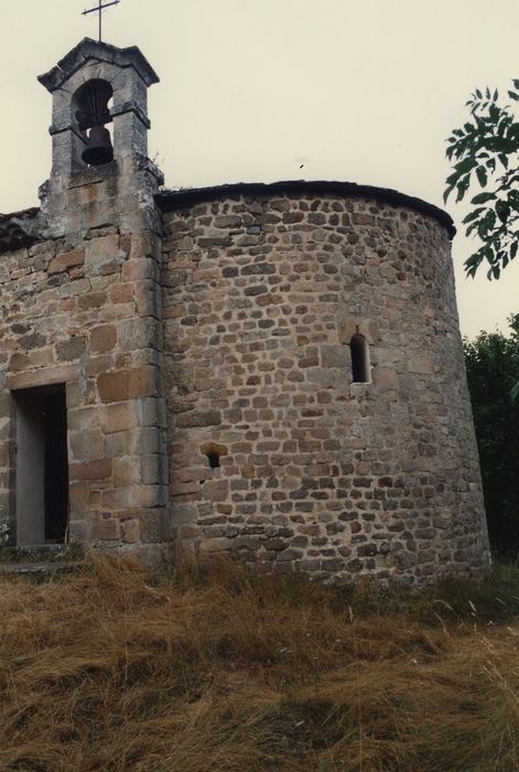 Chapelle Saint-Julien-la-Tourette : Chevet, vue générale