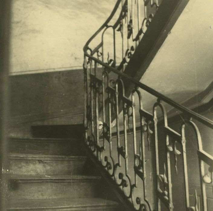 Maison Sevestre ou du Notaire (ancien bailliage) : Escalier d’honneur, détail de la rampe