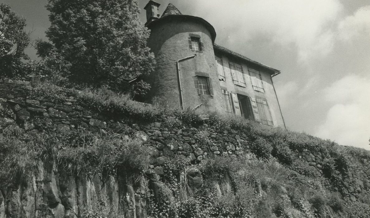 Maison dite Château de la Bastide : Façade ouest, vue partielle