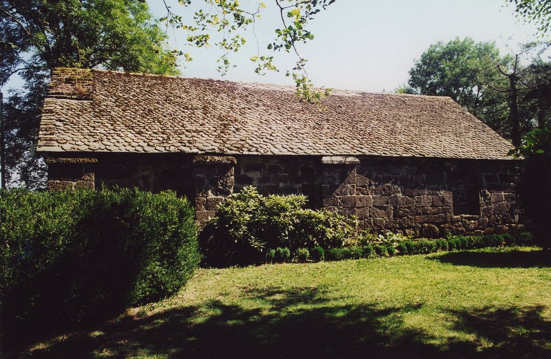 Commanderie de l'Hôpital-Chaufranche : Chapelle, façade latérale sud, vue générale