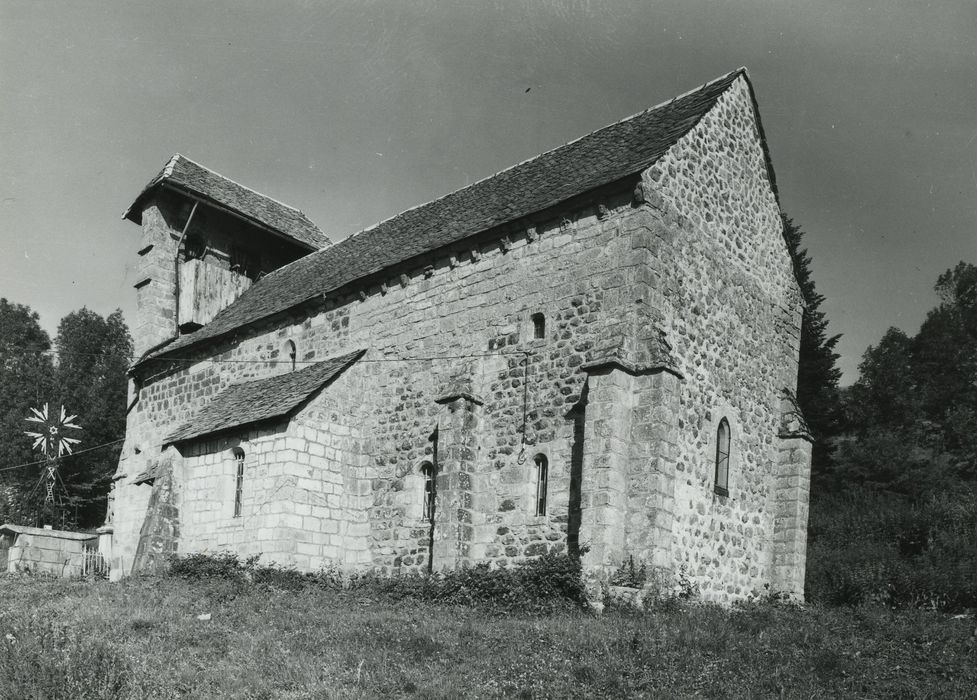 Eglise Saint-Clément : Ensemble nord-est, vue générale