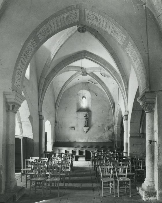 Eglise Saint-Clément : Nef, vue générale