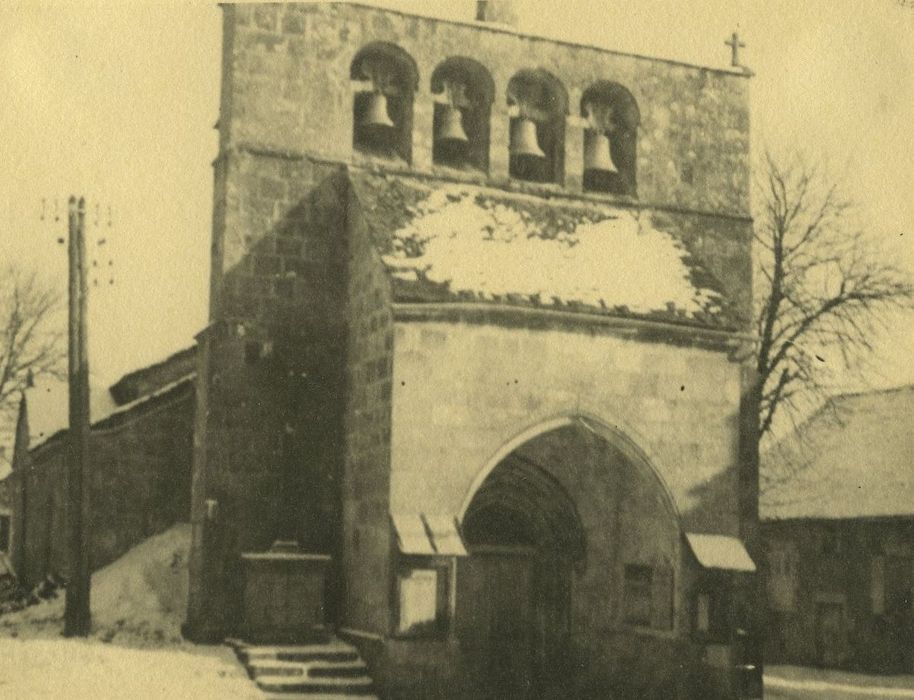 Eglise Saint-Etienne : Façade occidentale, vue générale