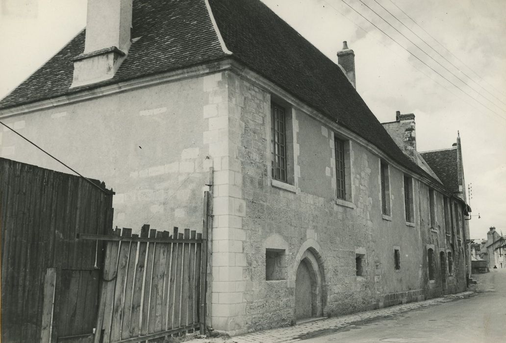 Ancien hôtel-Dieu : Pavillon de l’administration, façade sur rue, vue générale