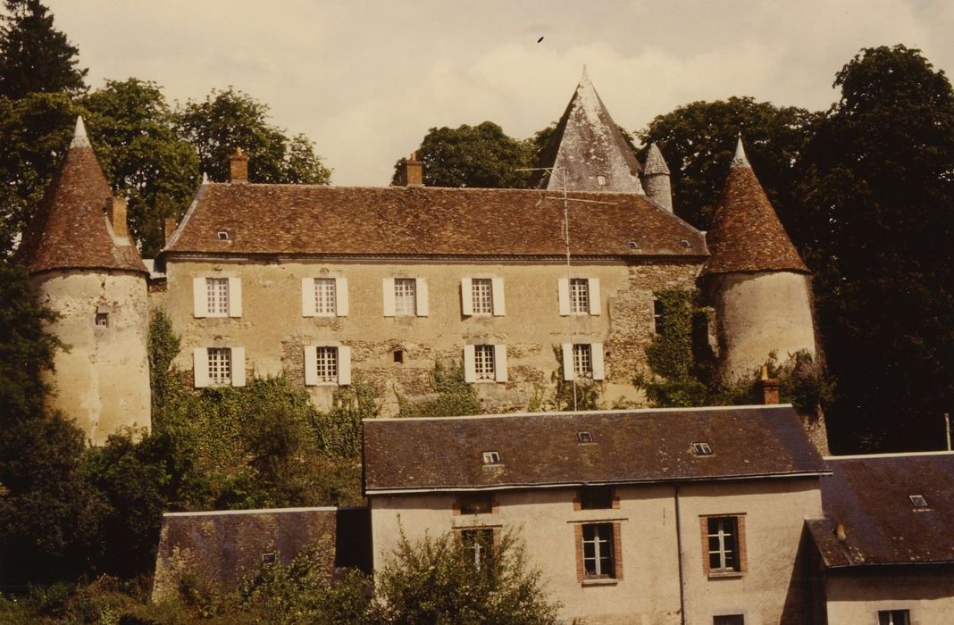 Château du Plaix-Joliet : Ensemble ouest, vue générale