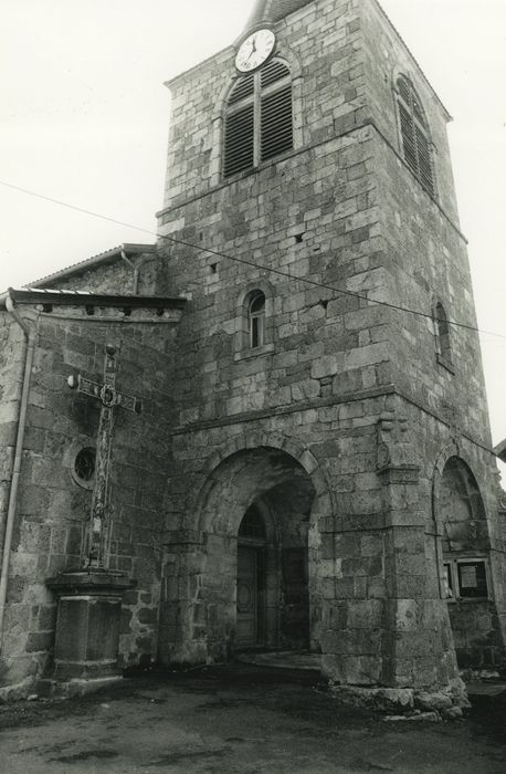 Eglise Saint-Georges : Clocher, élévation nord, vue générale