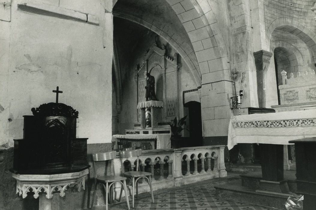 Eglise Saint-Georges : Choeur et chapelle nord, vue partielle