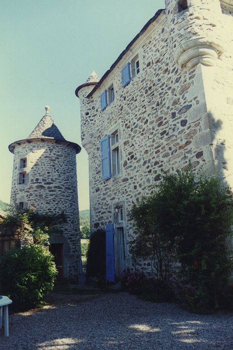 Château de Champ : Façade ouest, vue générale