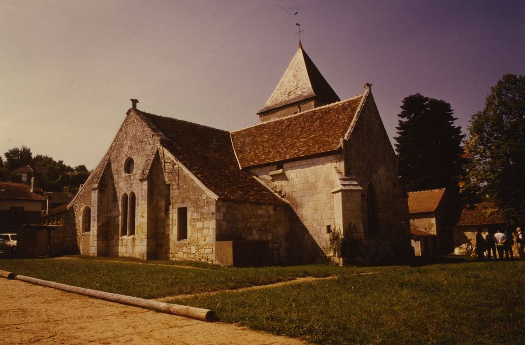 Eglise Saint-Jean : Clocher, élévations nord-ouest, vue générale