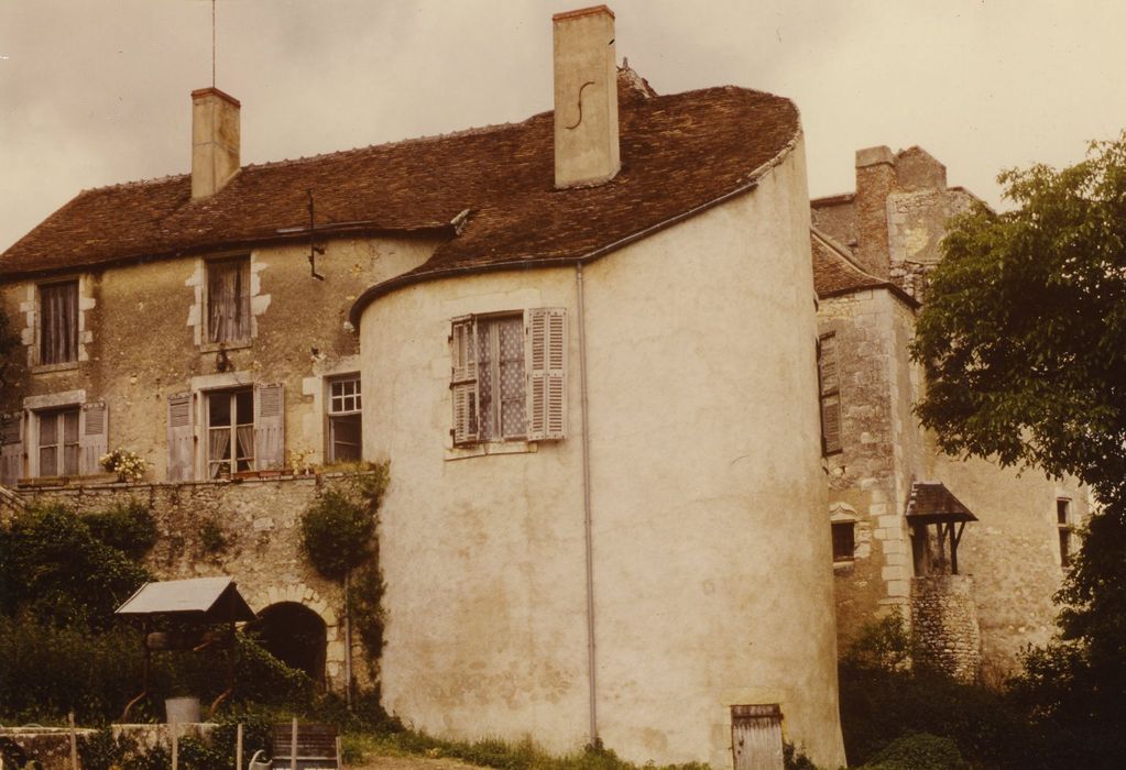 Château : Ensemble sud-est, vue partielle