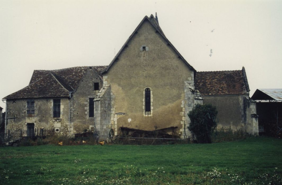 Eglise Saint-Pierre : Chevet, vue générale