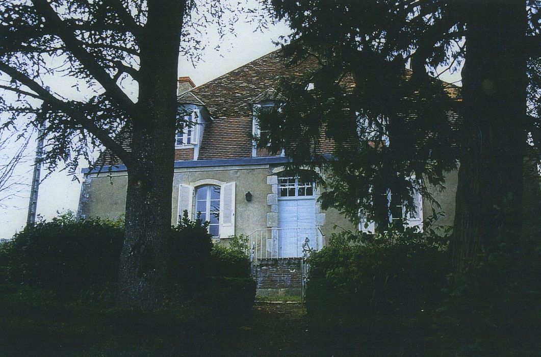 Maison dite La Maison à trois carres : Façade sud, vue partielle